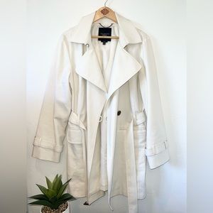 Talbots trench coat. Size 16. Excellent condition.